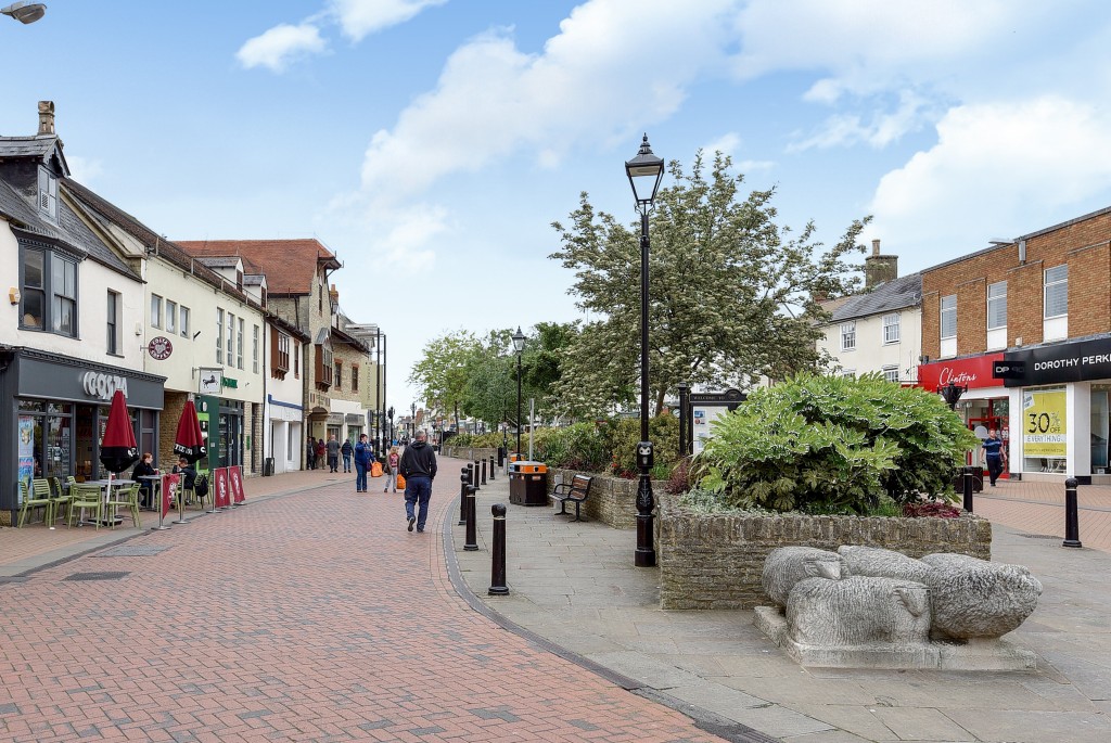 Bicester town centre